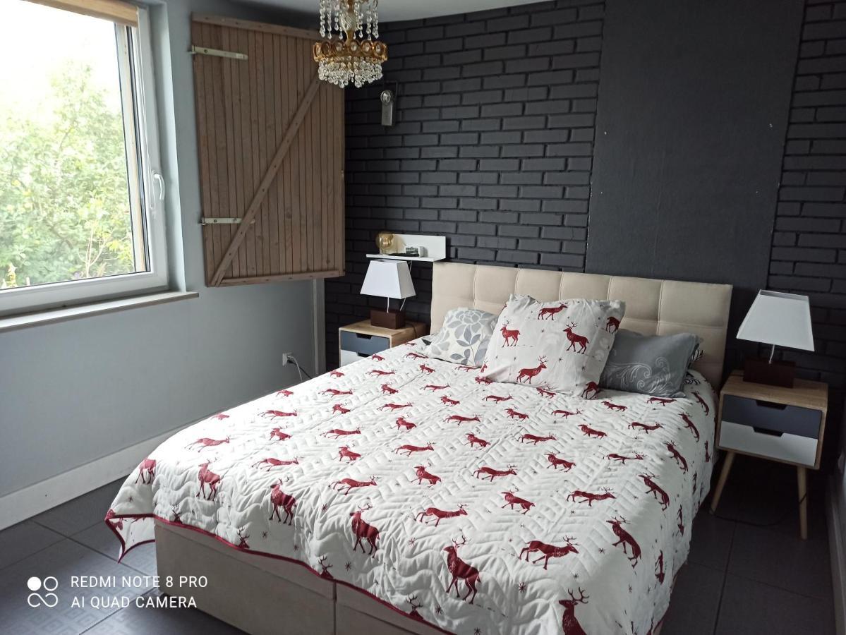 Dom Z Ogrodem Villa Laka  ภายนอก รูปภาพ